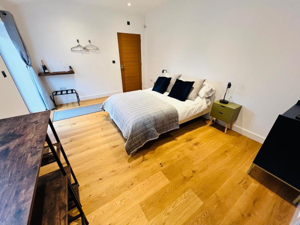 렉섬 Lavender Retreat B&B 외부 사진